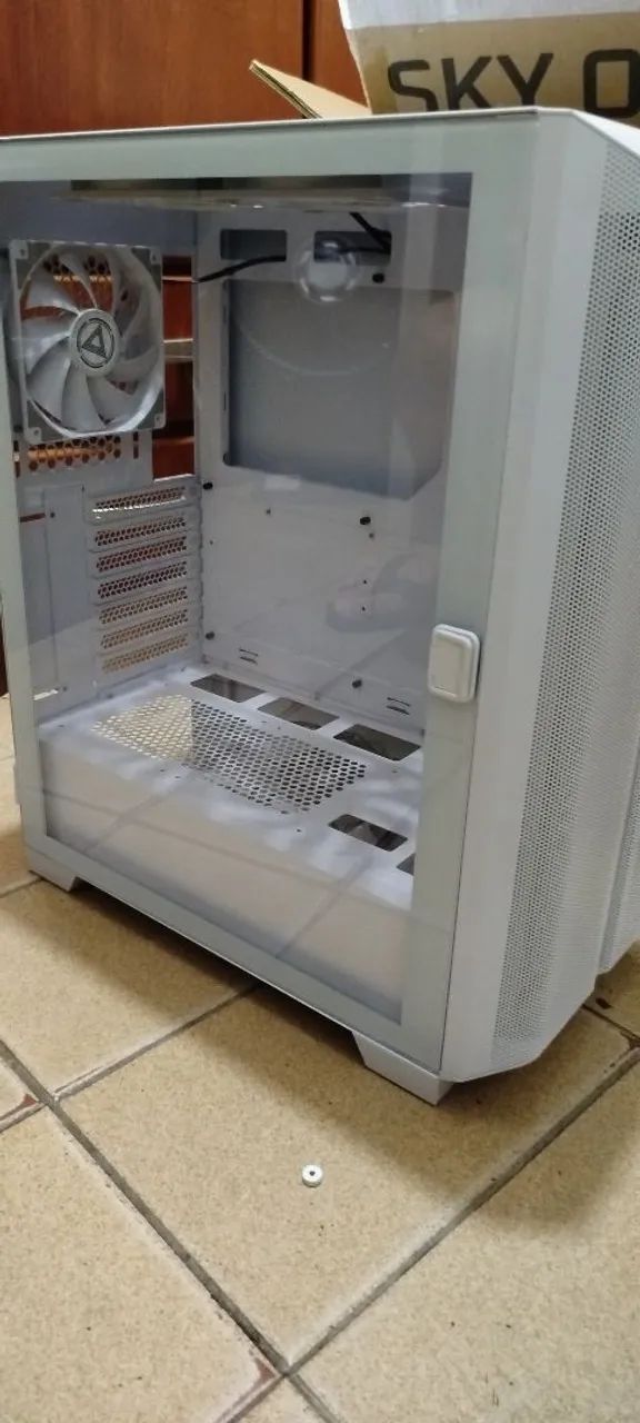Gabinete de PC Branco Montech Sky One Lite - Foto 2