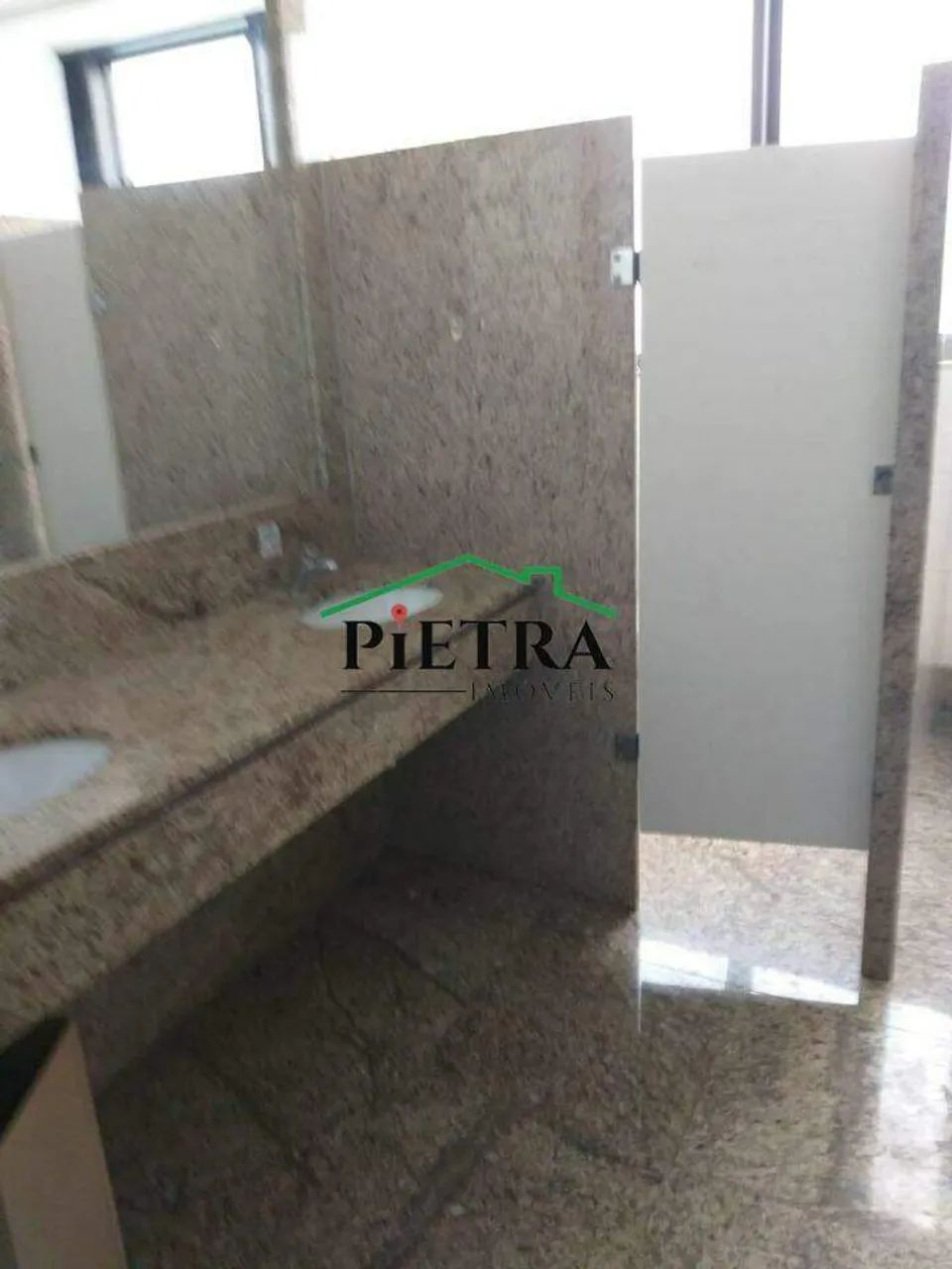 Sala de 35 m² para locação no vila da serra - Foto 2