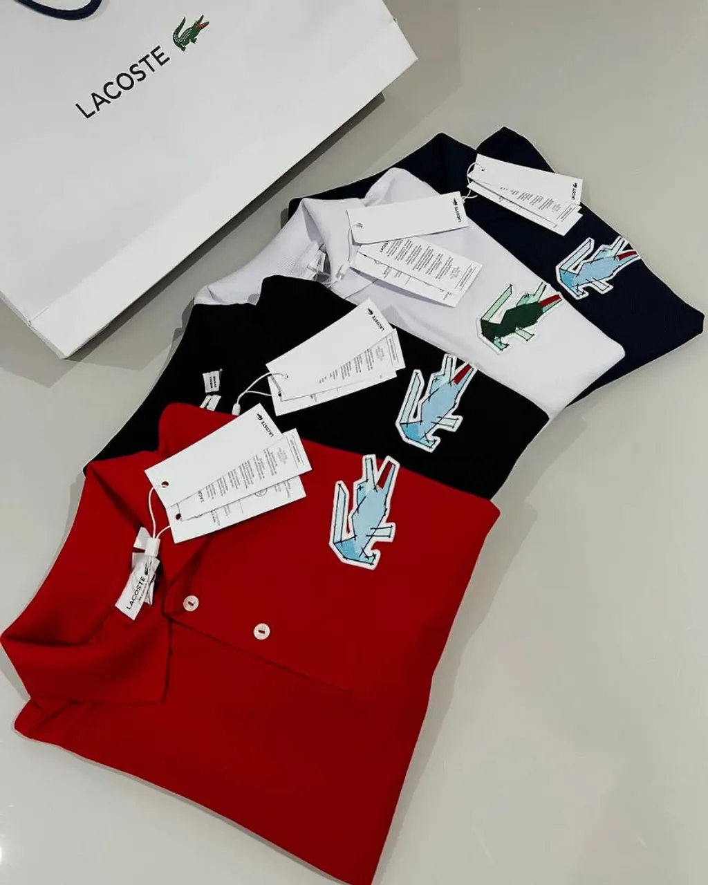 Camisas de grifes