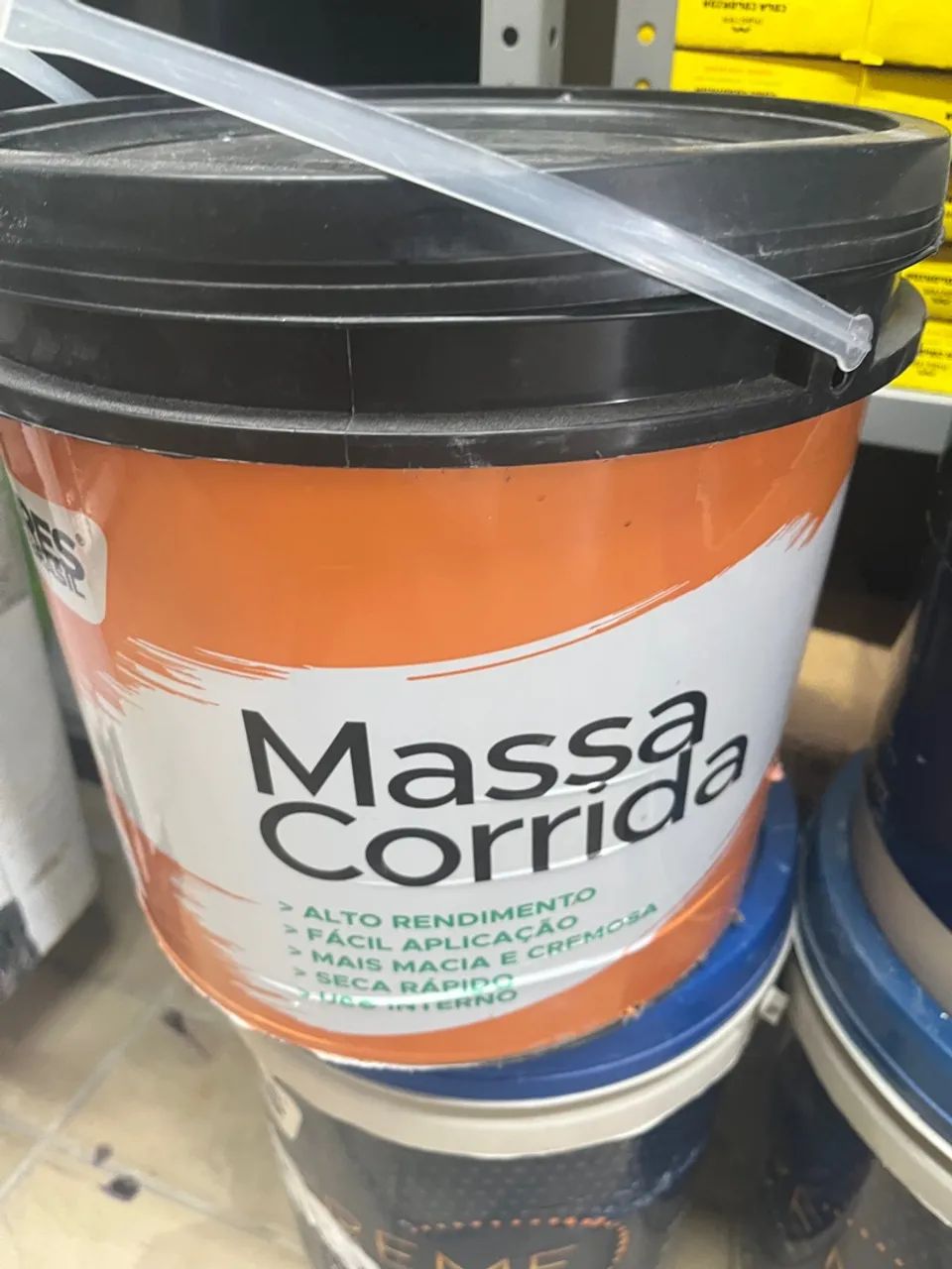 Massa corrida para construção