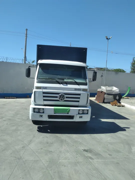Caminhao vw 23220 ano 2002