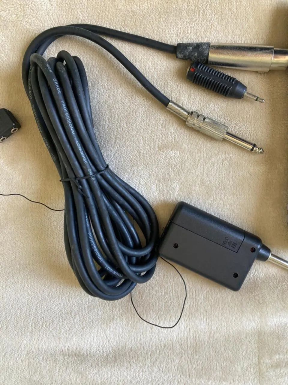 Microfone prata s/ fio HS - 918 - FTG - Foto 2