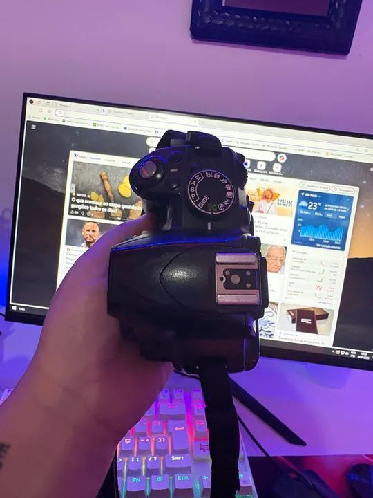 Câmera Nikon DSLR d3100 - Foto 5