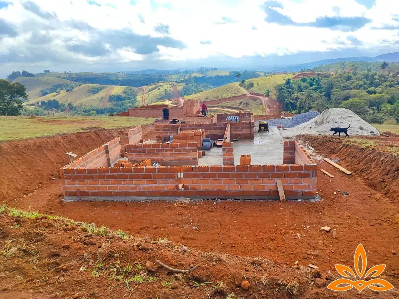 O TERRENO IMPECÁVEL - Foto 11