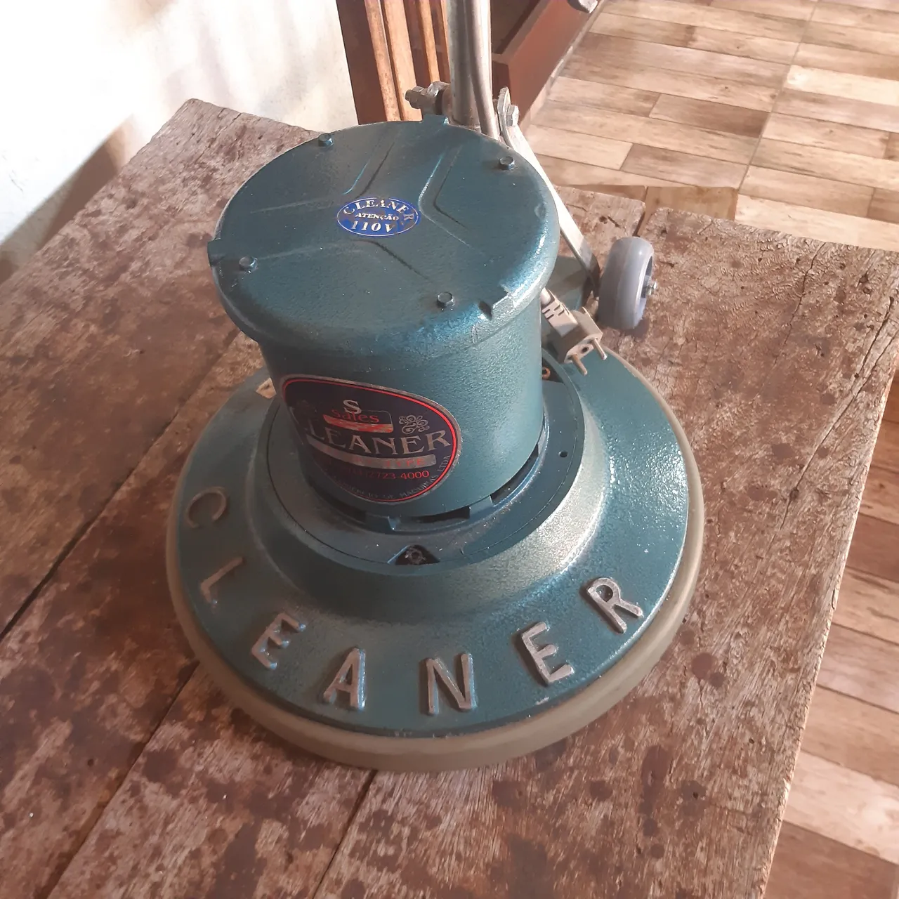 Enceradeira industrial Piso Elétrico Cleaner 110V