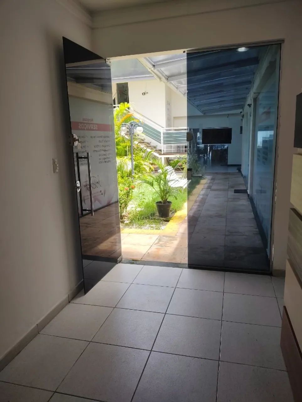 Sala Comercial e uma Cafeteria para Locaç ão  - Foto 2