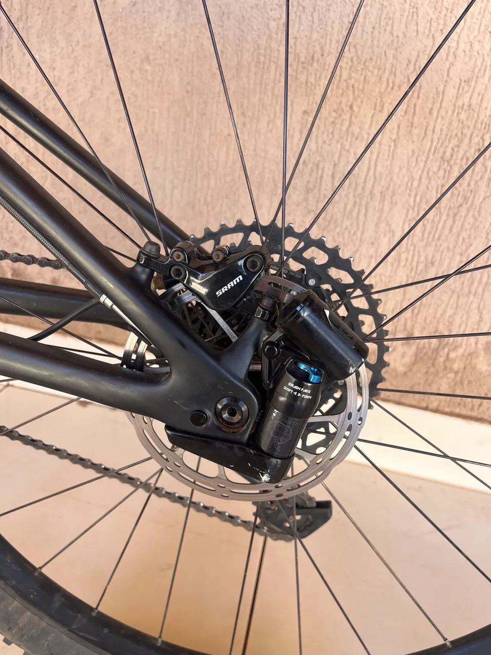 Bicicleta specialized epic carbono nota fiscal - Foto 5