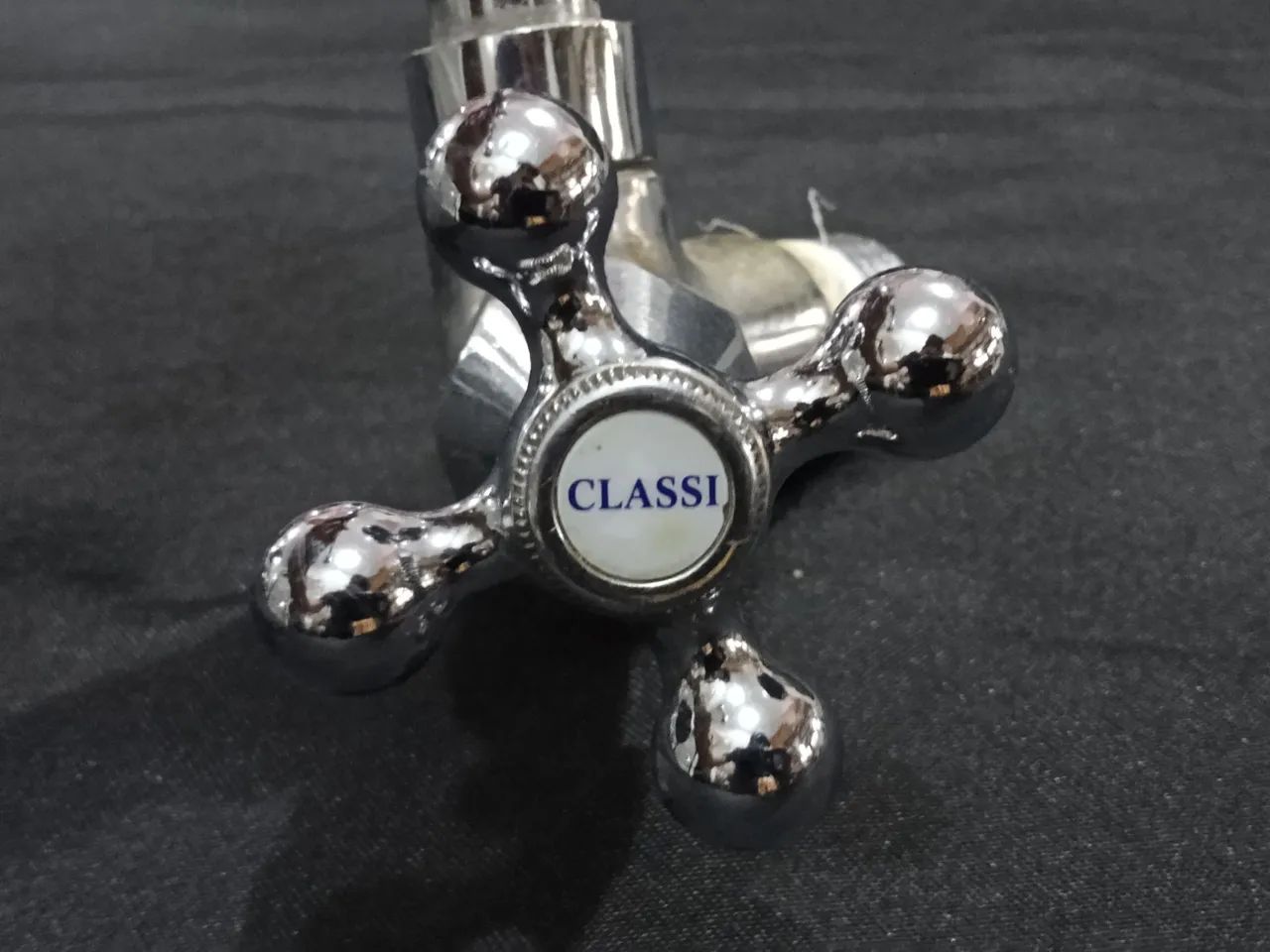 Torneira de Cozinha em metal  - Foto 6