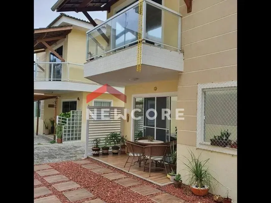 Casa de condomínio em Rua Walter da Silva Maia - Ipitanga - Lauro de Freitas/BA