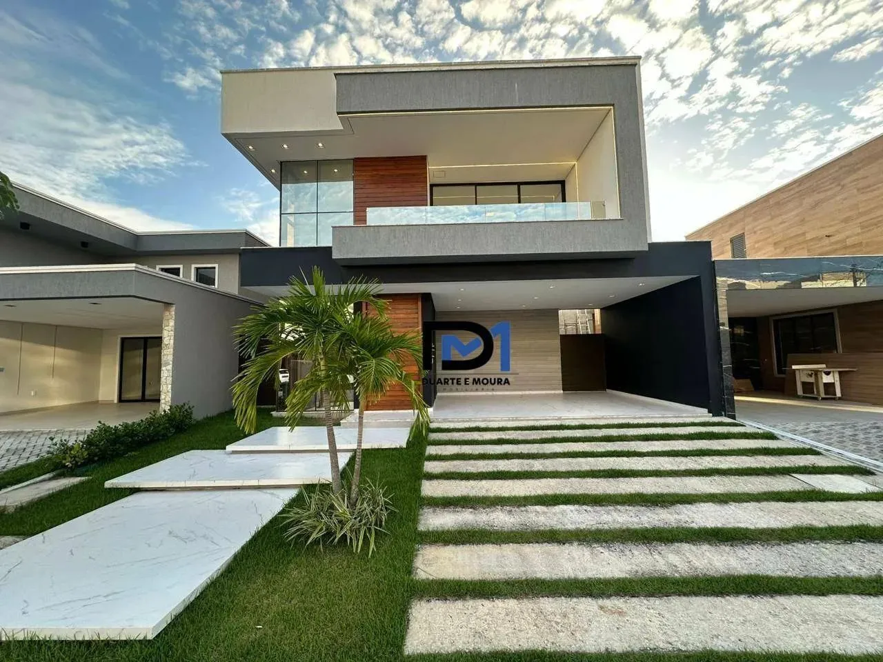 Casa de Condomínio com 5 dormitórios à venda, 252 m² por R$ 1.649.900 - Cidade Alpha - Eus
