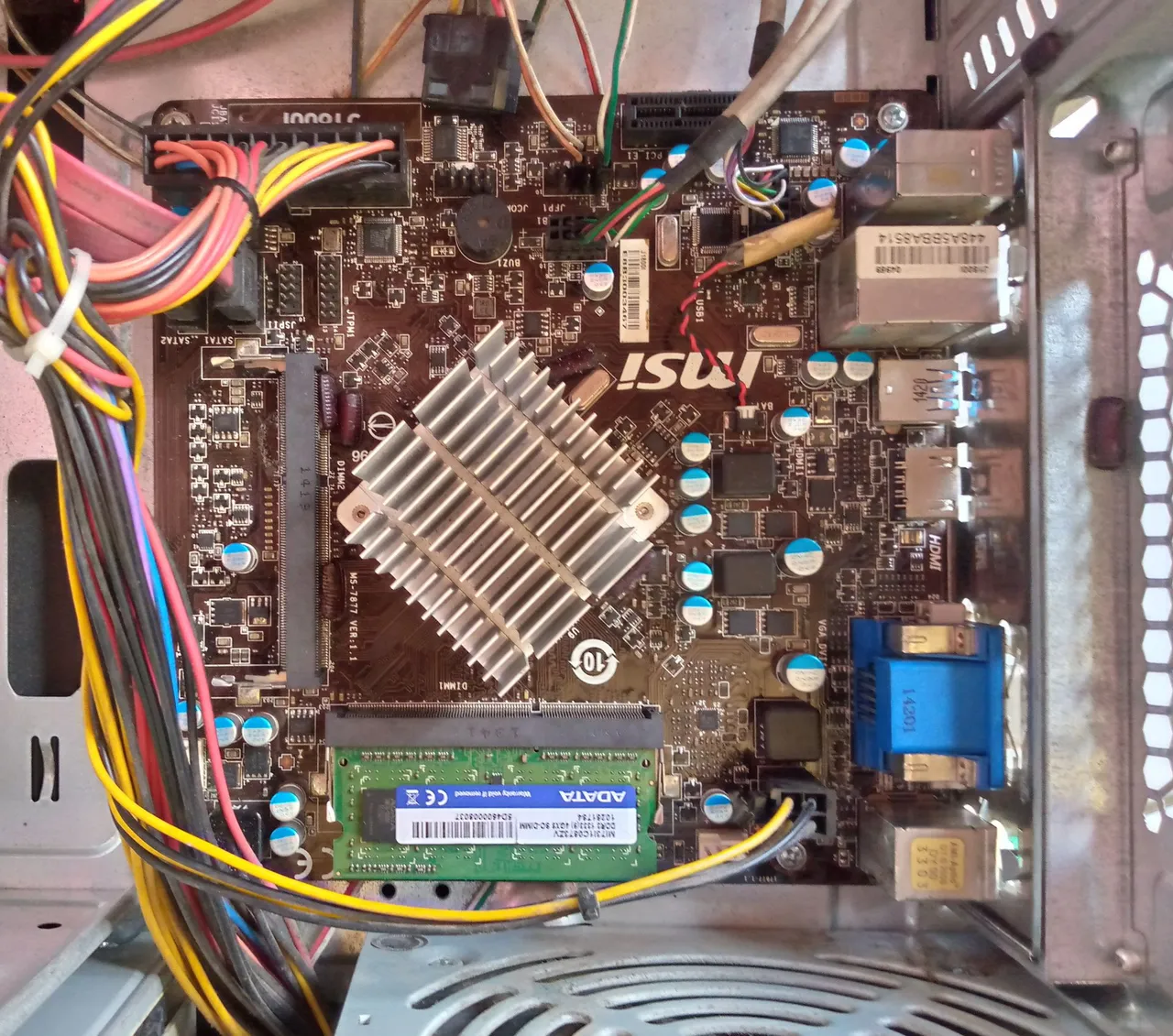 Placa-mãe MSI MS-7877 DDR3