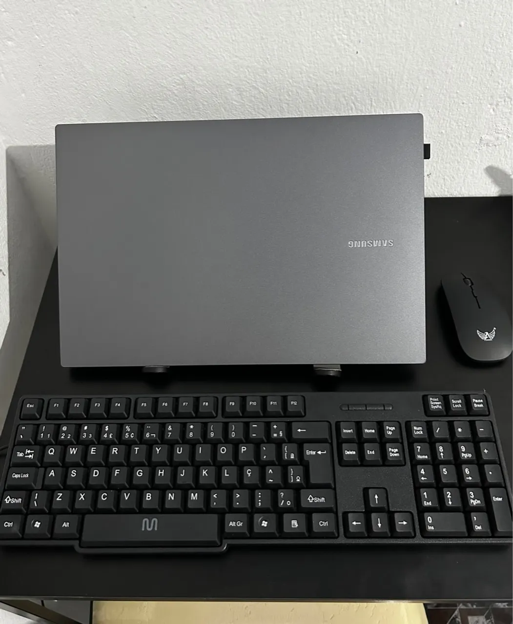 ? Notebook Samsung Book i5 + Acessórios