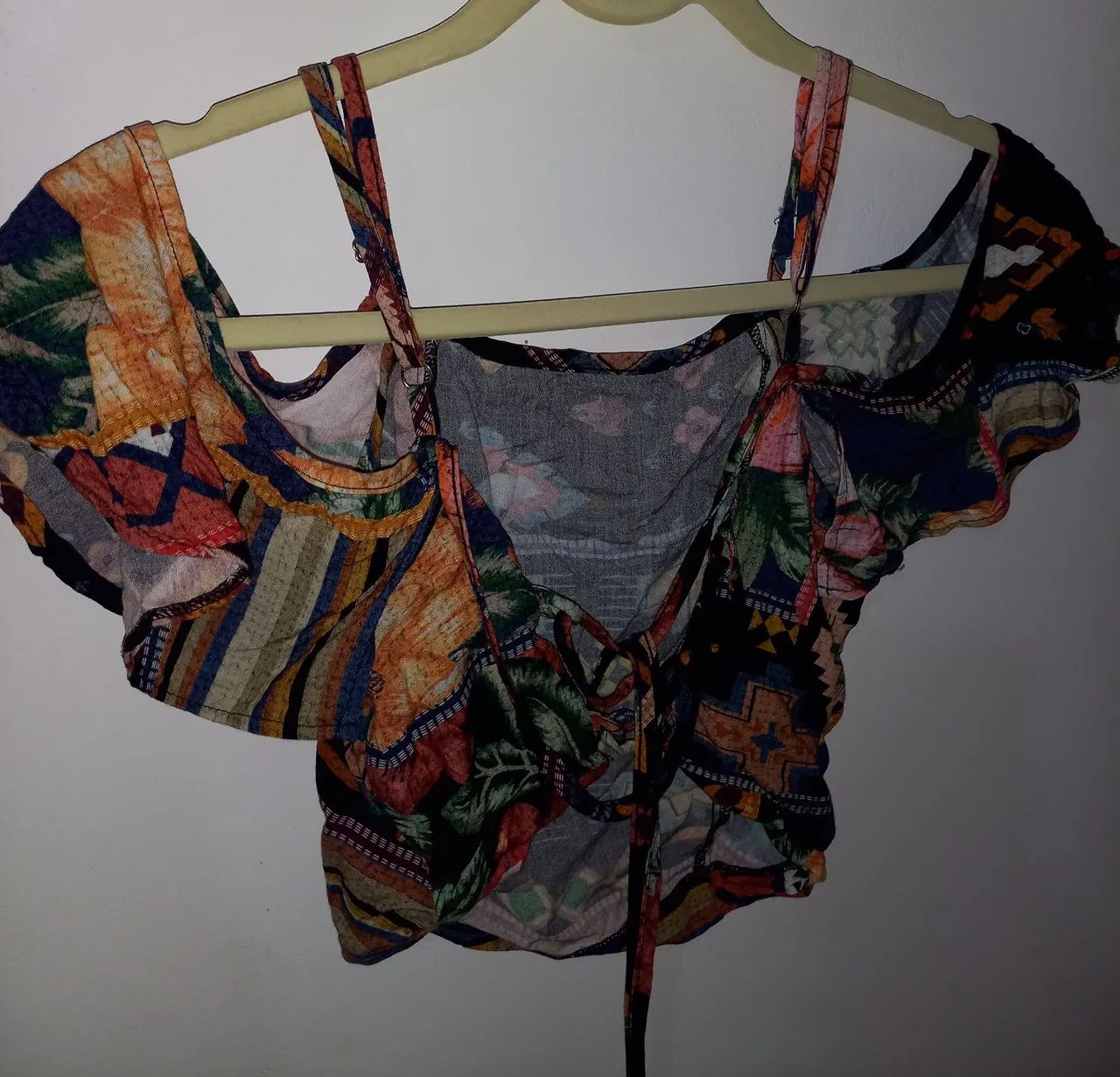 Cropped estampado ciganinha - Marca Mercatto - PP - Foto 2