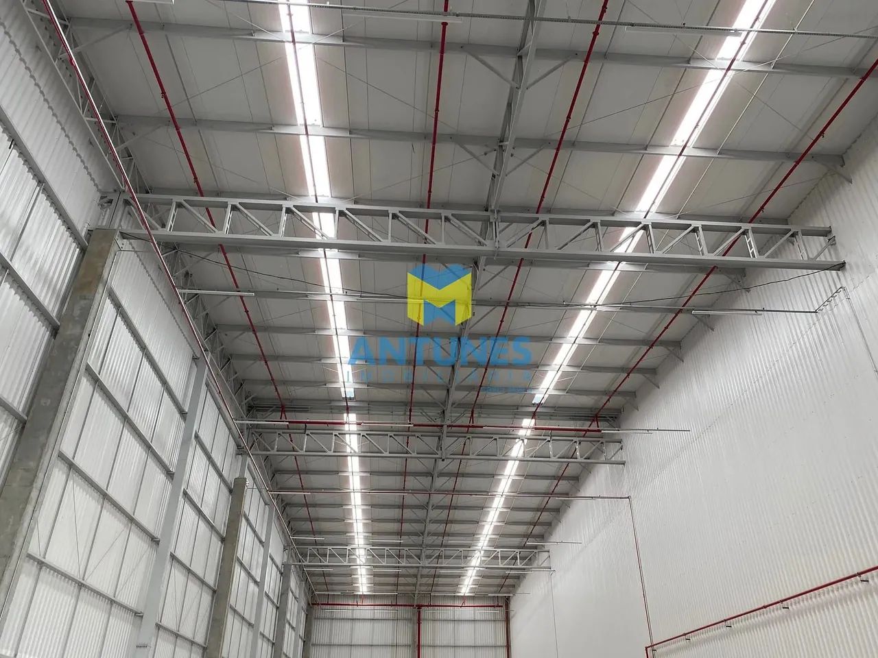 Alugue galpão em Condomínio 2.054m², em Prazeres. Com 04 docas, BR-101 - Foto 7