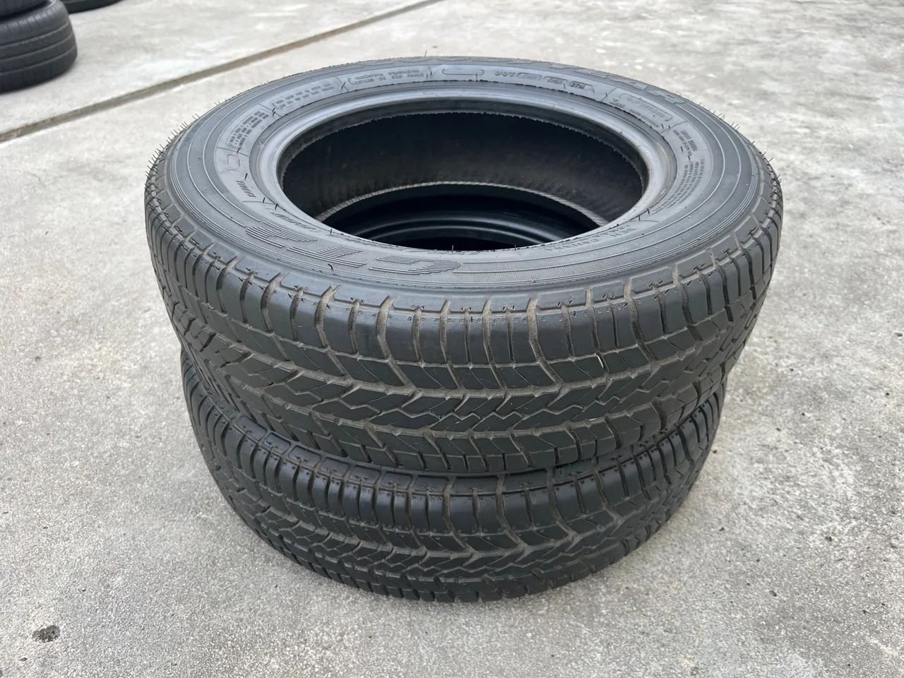 Pneus  Goodiyear  175/70 R14, Excelente Estado de conservação. - Foto 5