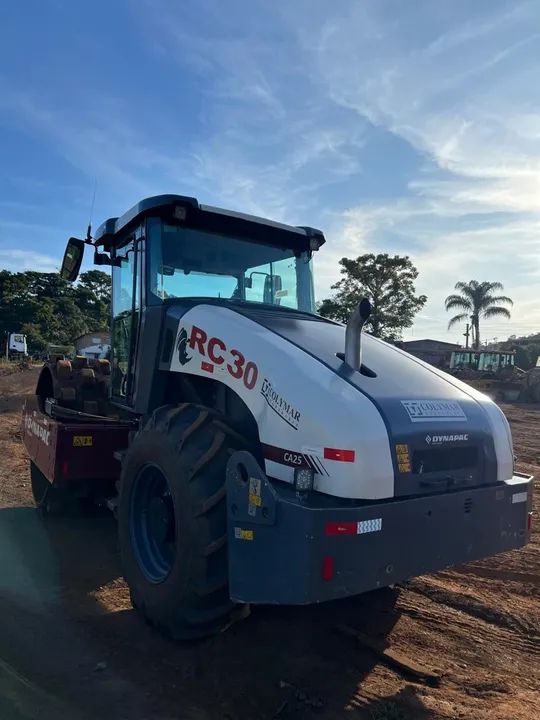 Rolo compactador Dynapac 2022 - Foto 4