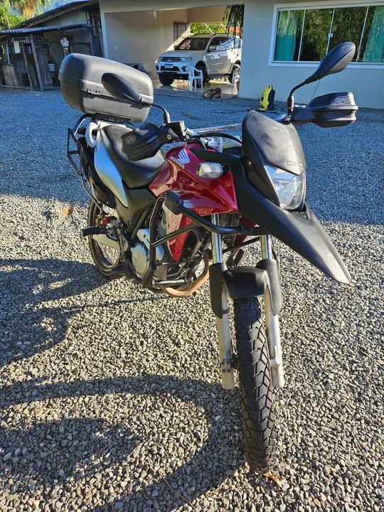 VENDO XRE 300 2014 BAIXA KM - Foto 2
