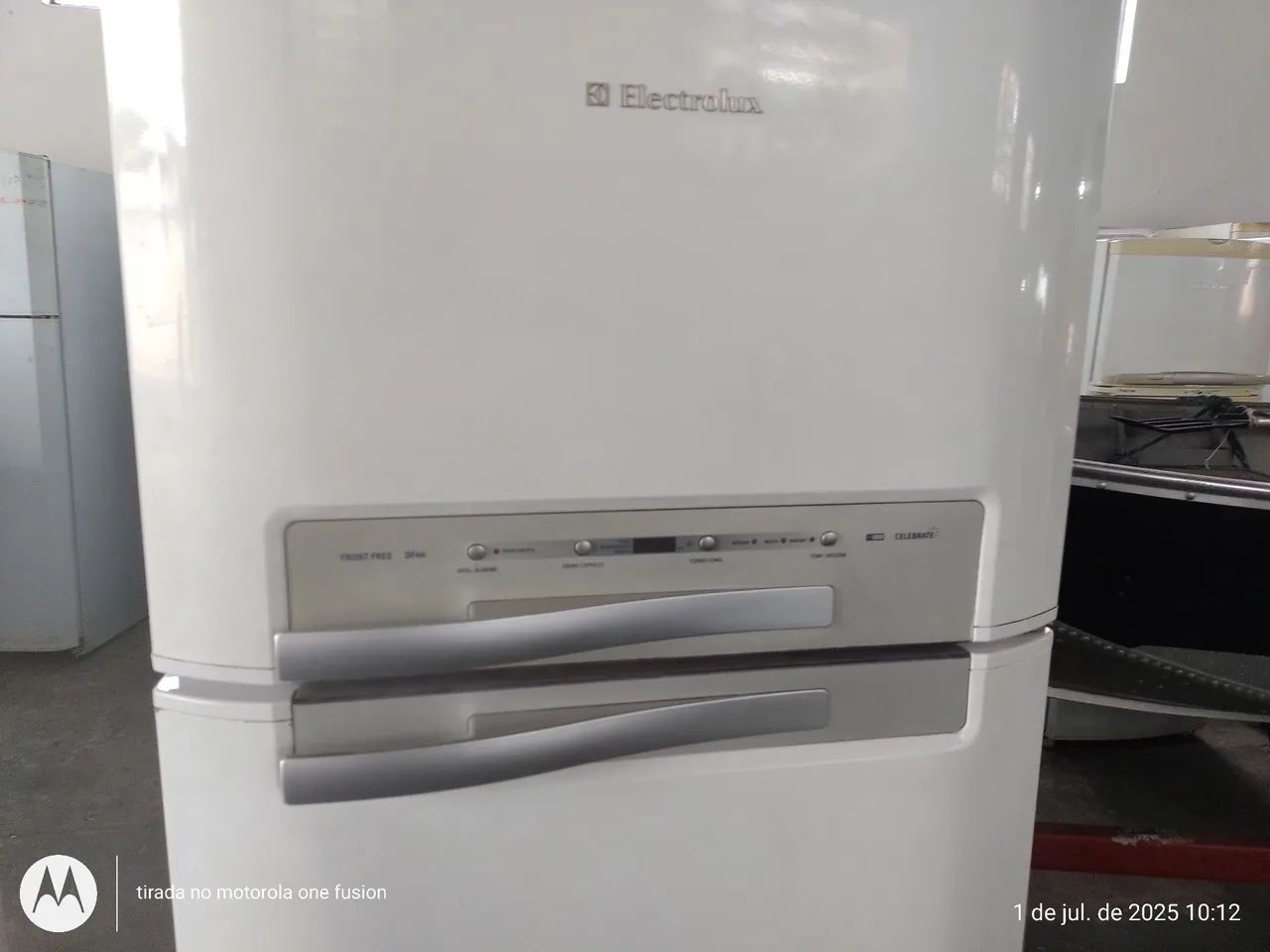 REFRIGERADOR ELECTROLUX DF 46 220V