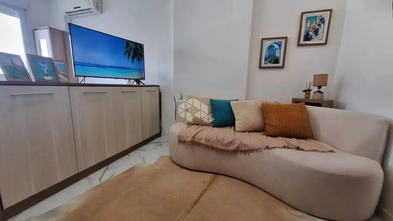 Apartamento JK mobiliado a venda no Centro Histórico de Porto Alegre