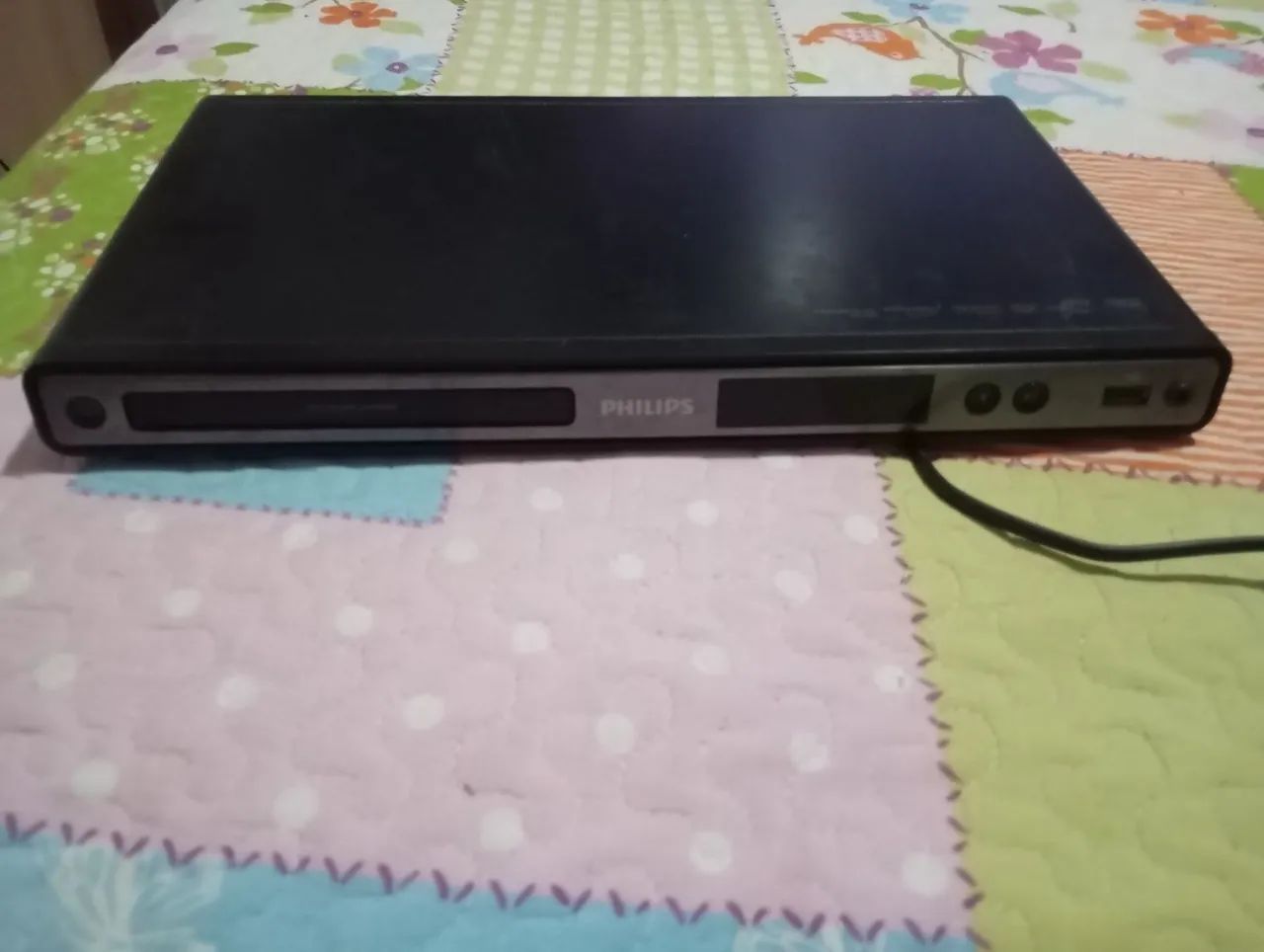 Dvd player 64318338488834120