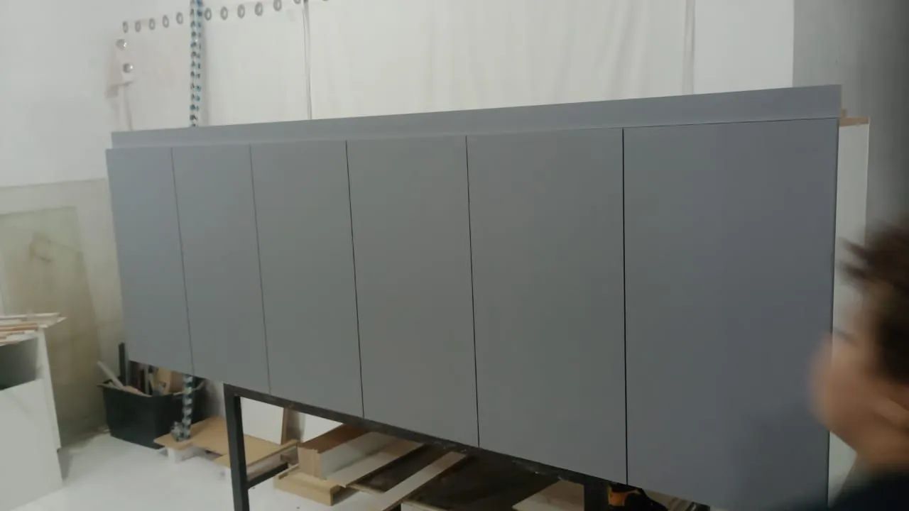 Armário aéreo 2,00 cinza supremo 100% MDF 