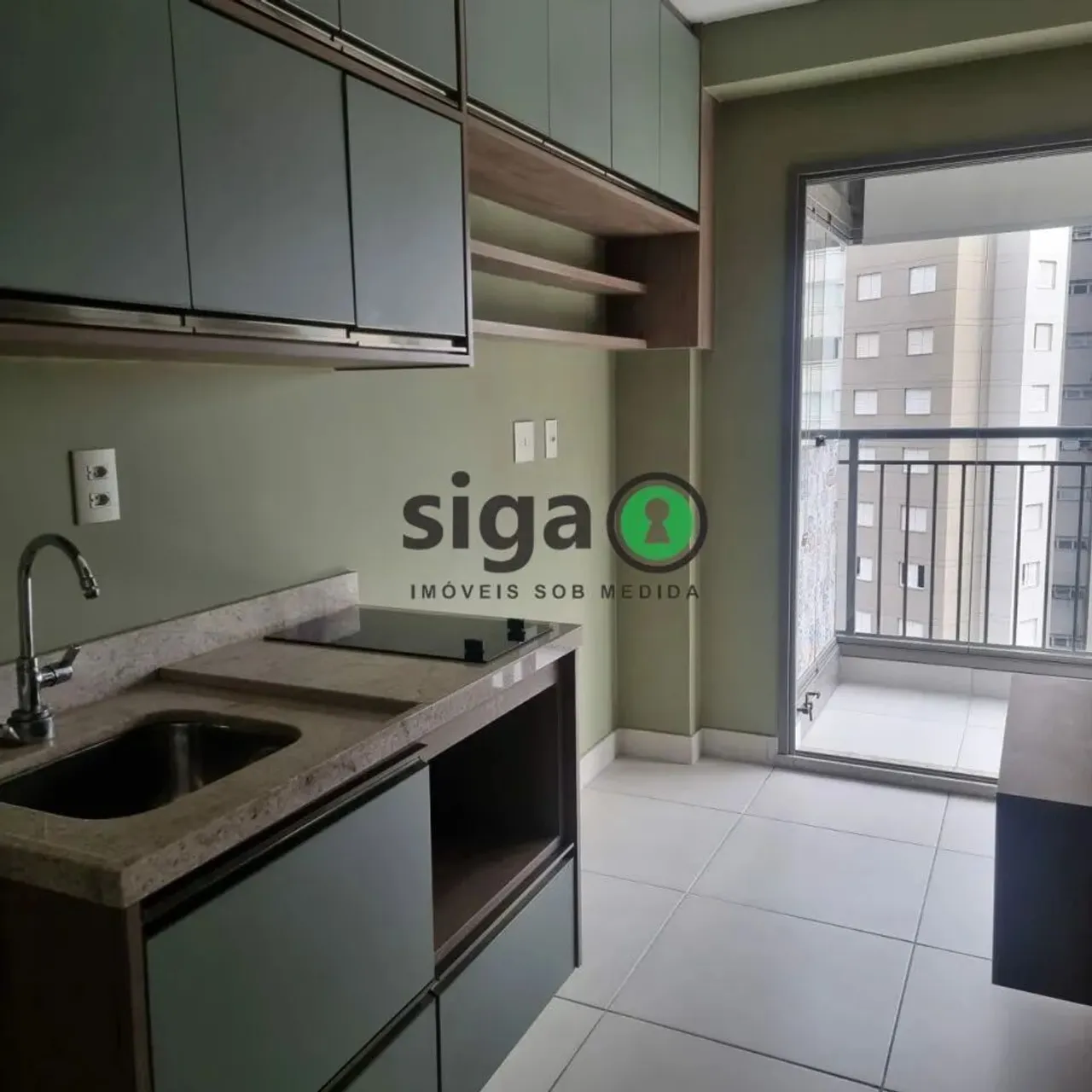 Studio para locação em Moema ? 27m², mobiliado, ao lado do metrô