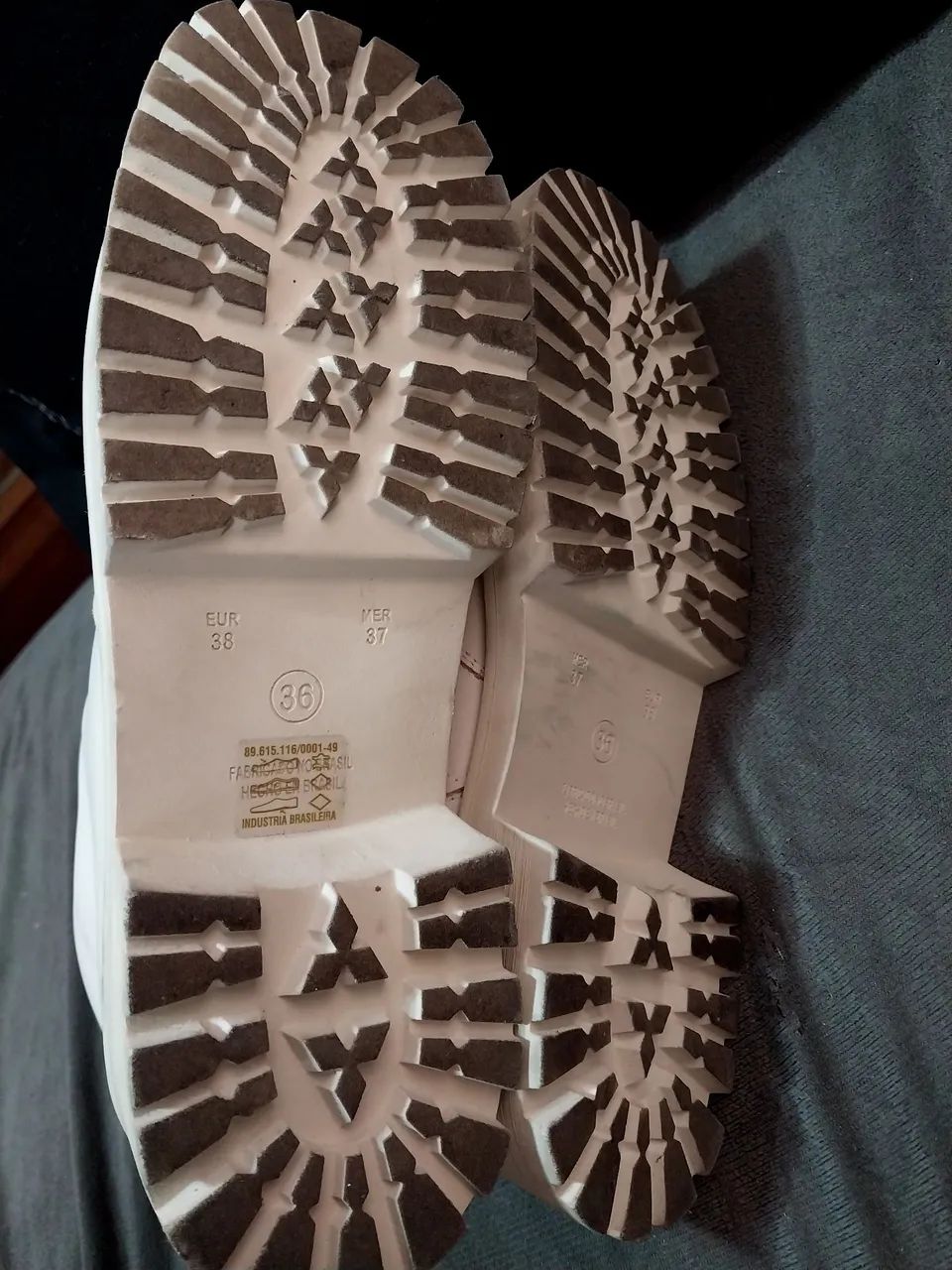 Bota Couro Arezzo  - Foto 5