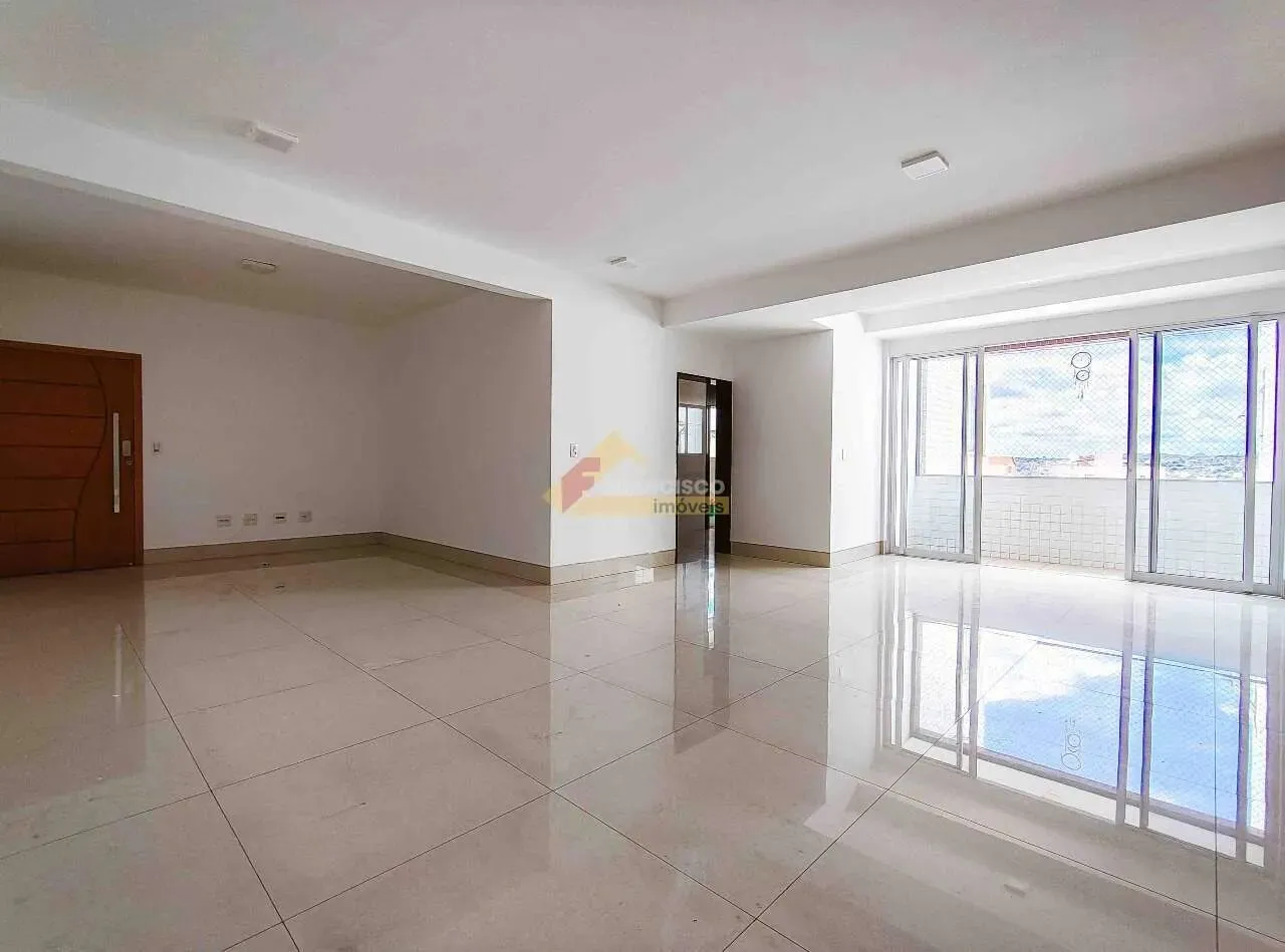 Apartamento para aluguel, 4 quartos, 1 suíte, 3 vagas, Sidil - Divinópolis/MG