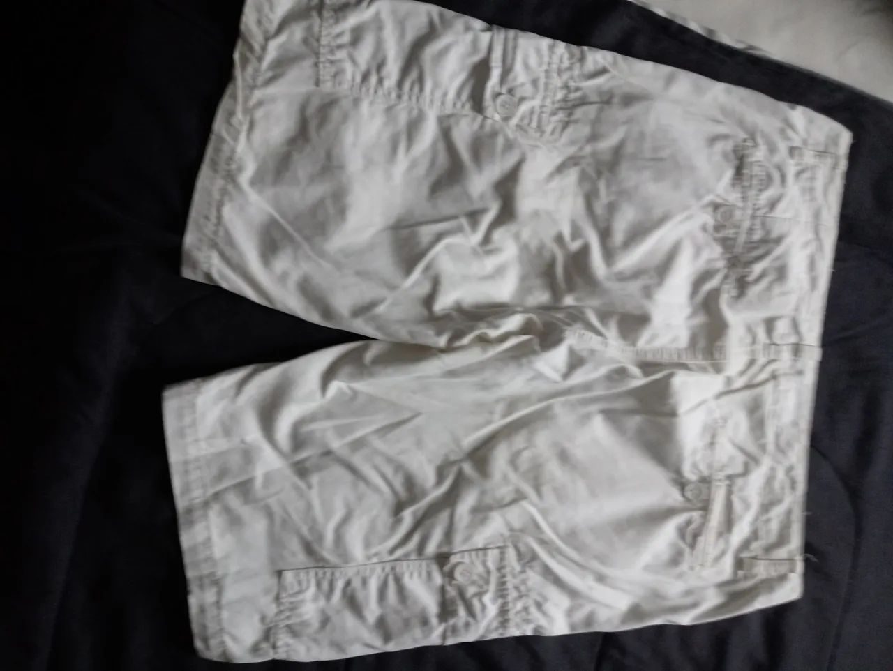 Bermuda branca masc. Calvin Klein - Foto 2