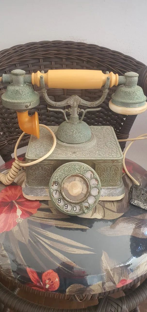 Telefone Fixo Vintage Decorativo
