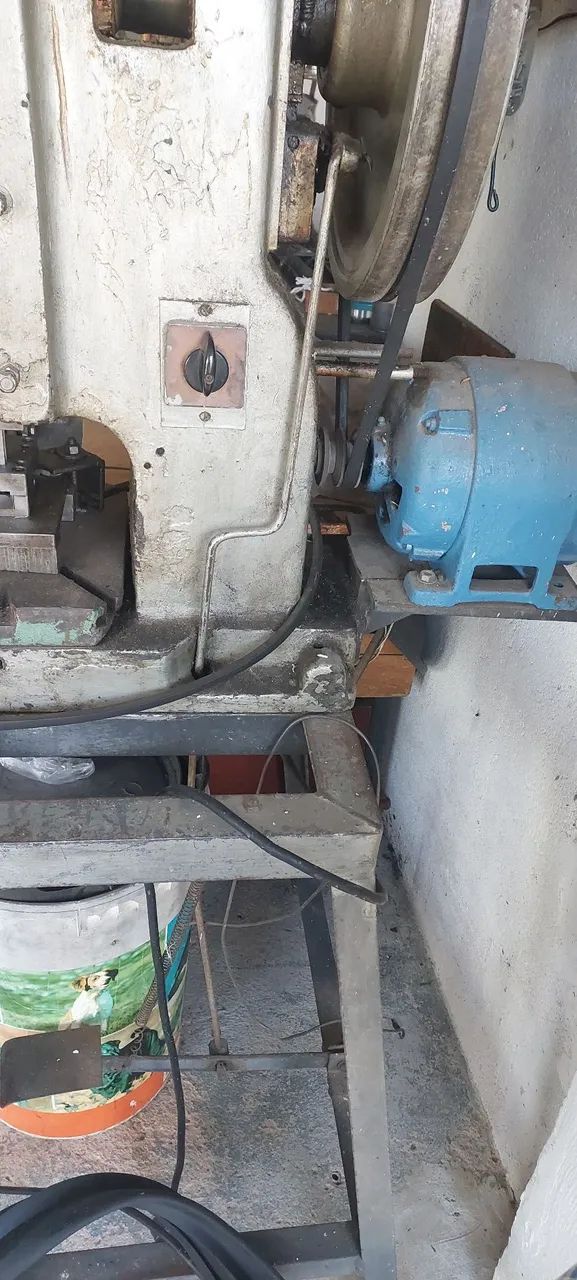 Prensa excêntrica harlo 04 ton - Foto 4