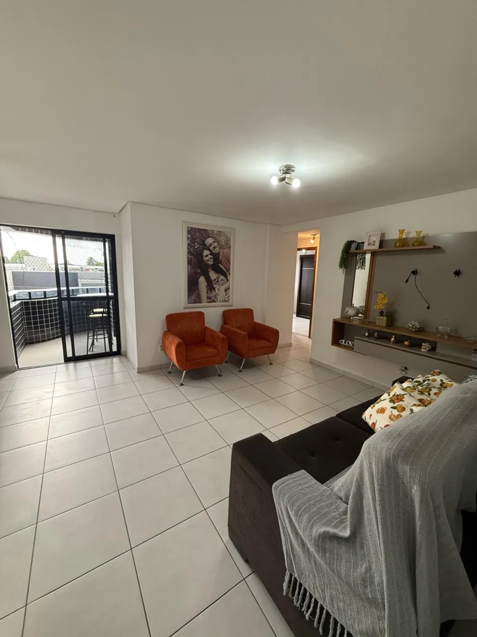 RS-Apartamento Nascente com 98m2 e 3 Quartos (2 Suítes) no Farol