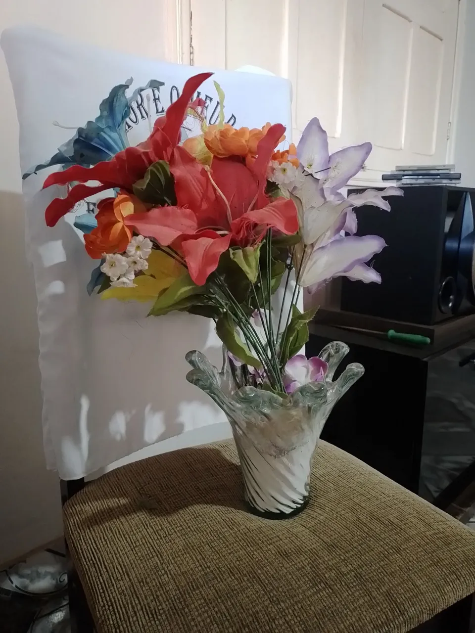 Lindo vaso de vidro para plantas