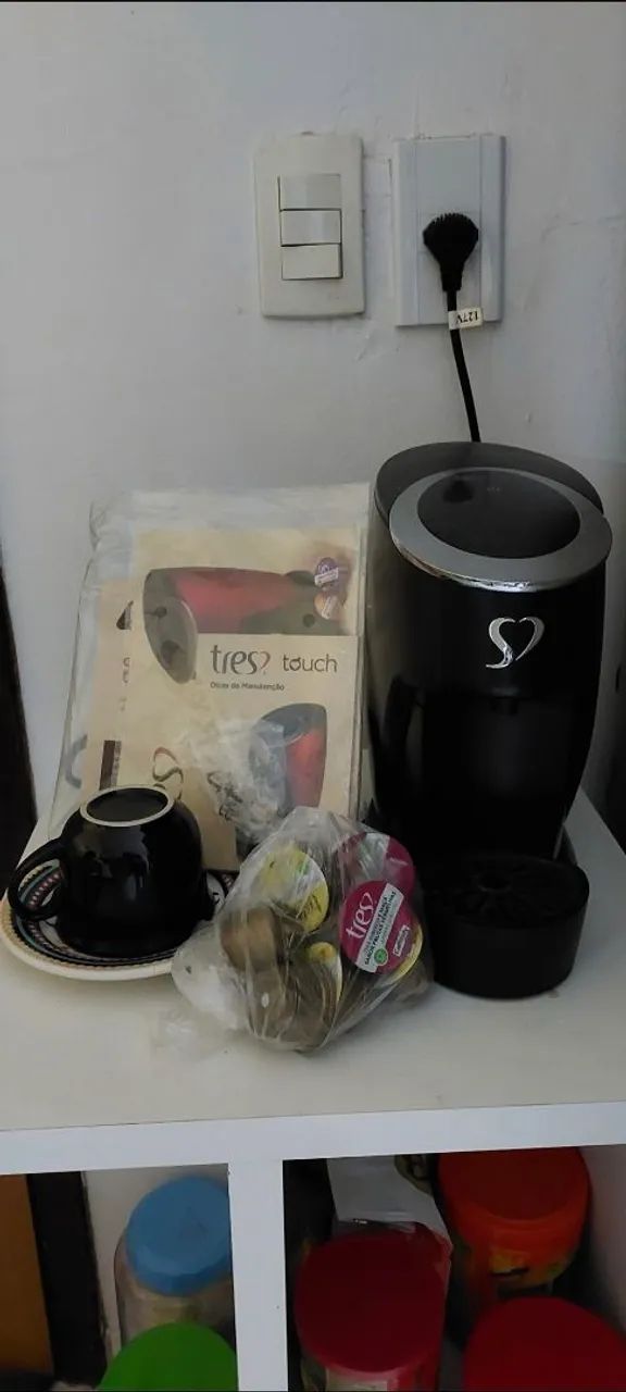 Vendo Cafeteira Dolce Gusto Tres - Foto 3