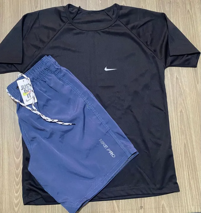 Conjunto Nike Pro - Camiseta e Bermuda