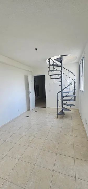 APARTAMENTO DUPLEX / DISPENSO CORRETORES - Foto 9