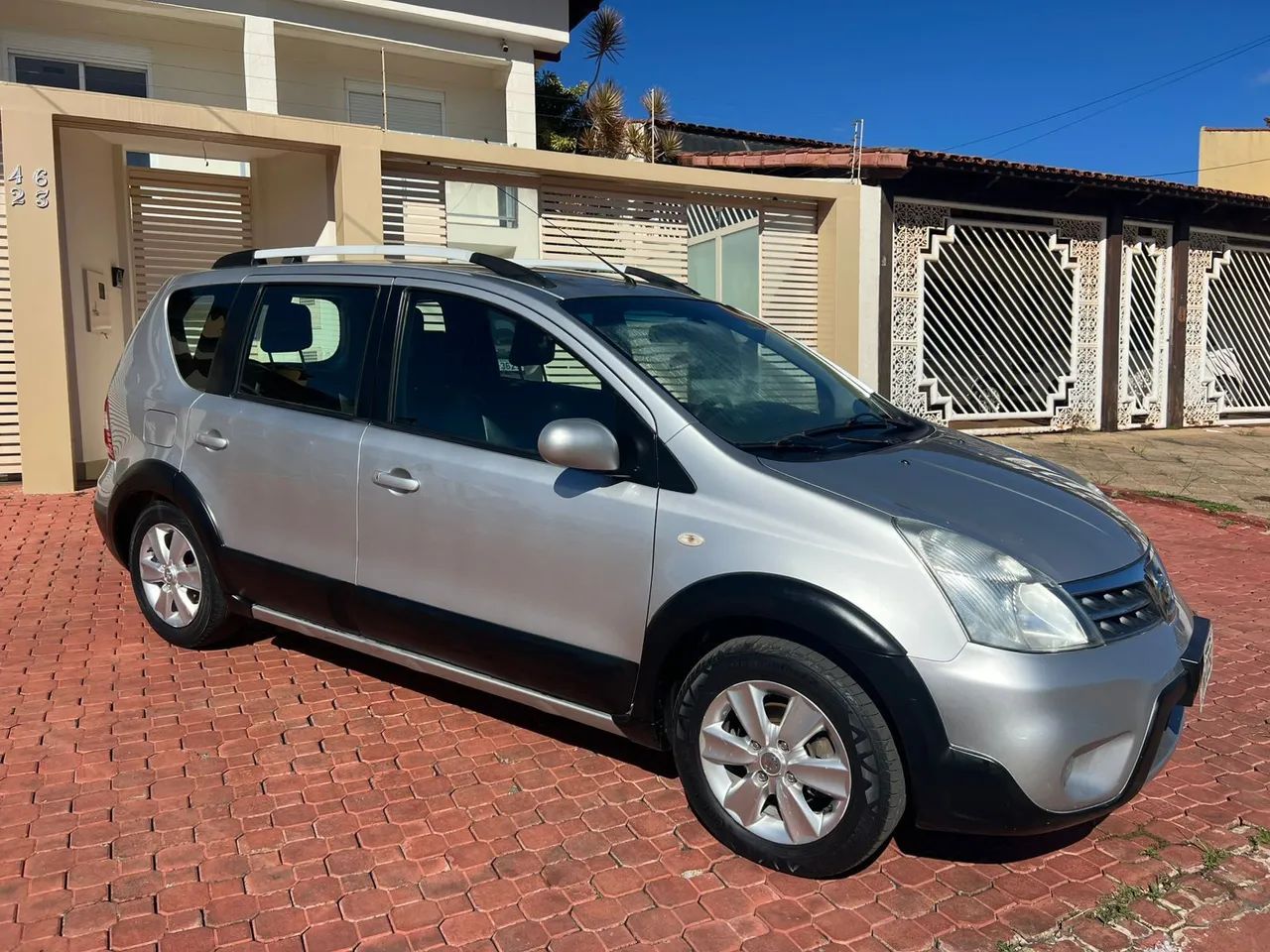 Nissan Livina LIVINA X-GEAR SL/X-GEAR 1.8 Flex F. Aut. 2014