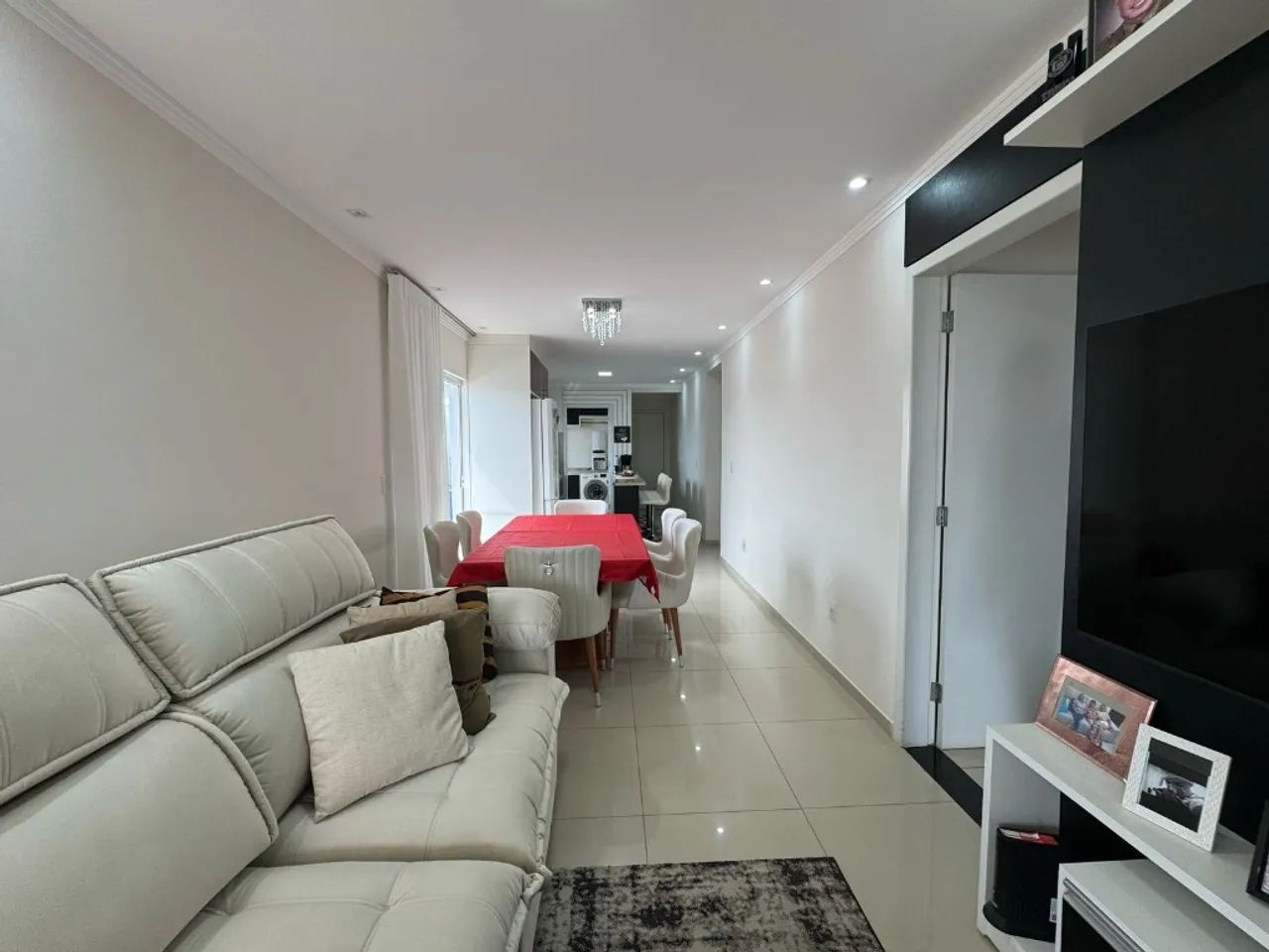 Cobertura mobiliada com 3 dormitórios + terraço à 600m da Praia dos Ingleses! - Foto 5