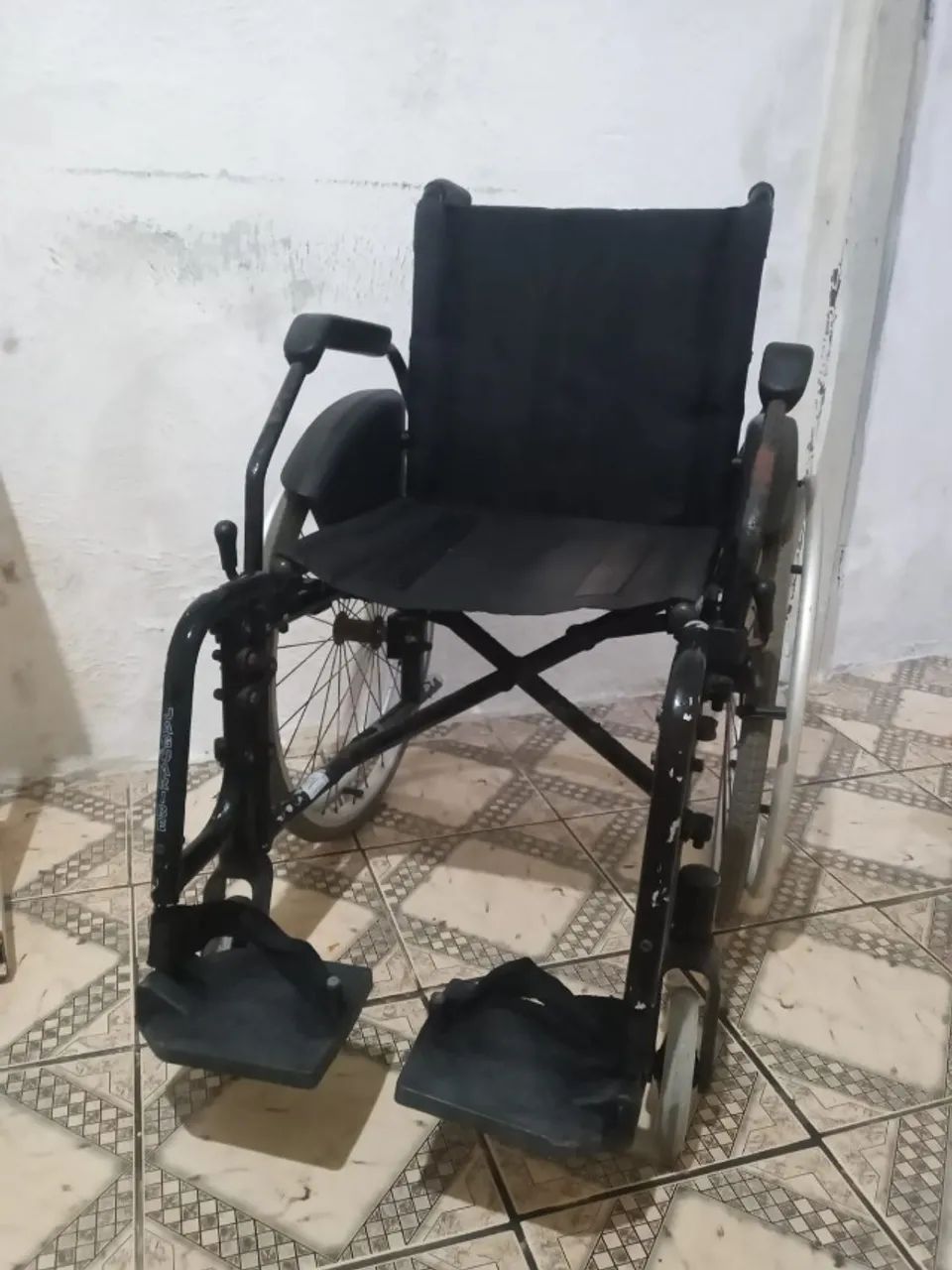 Cadeira de rodas - Foto 2