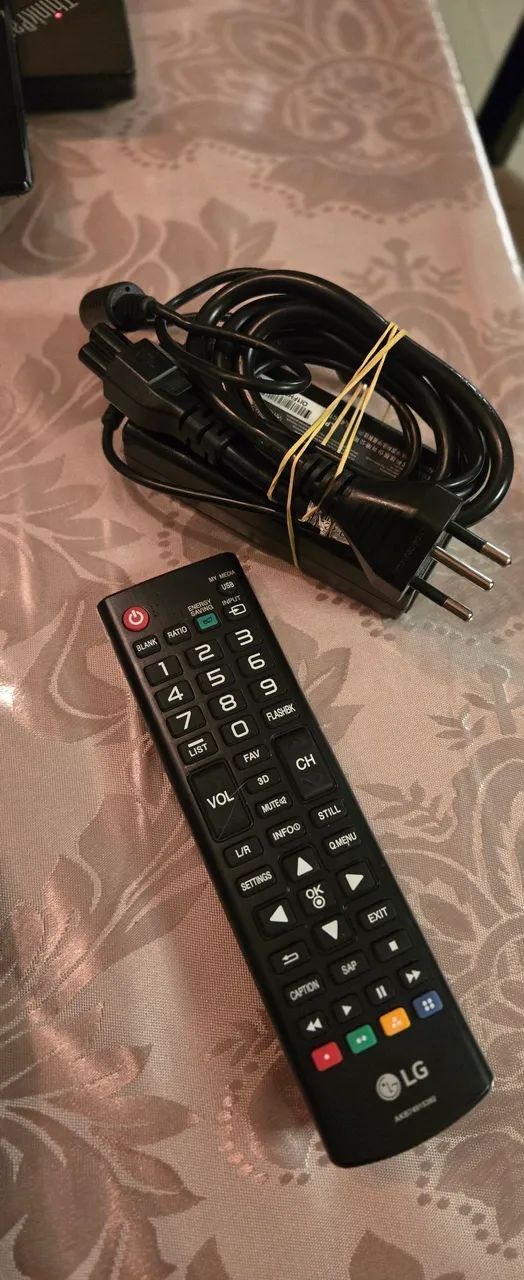 Projetor Portátil LG CineBeam 80" Com Bateria + Bolsa Protetora - Foto 3
