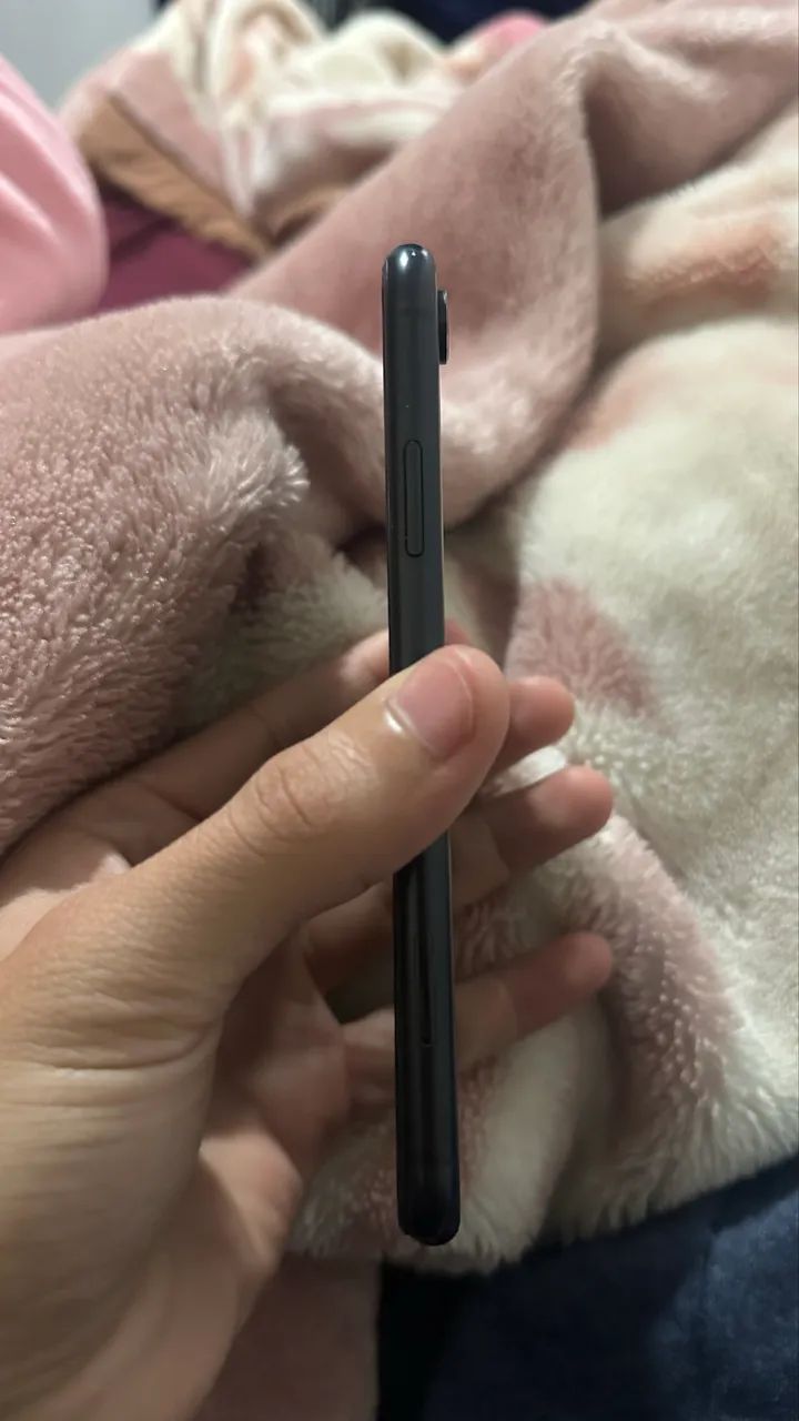 iPhone XR Preto - Foto 4