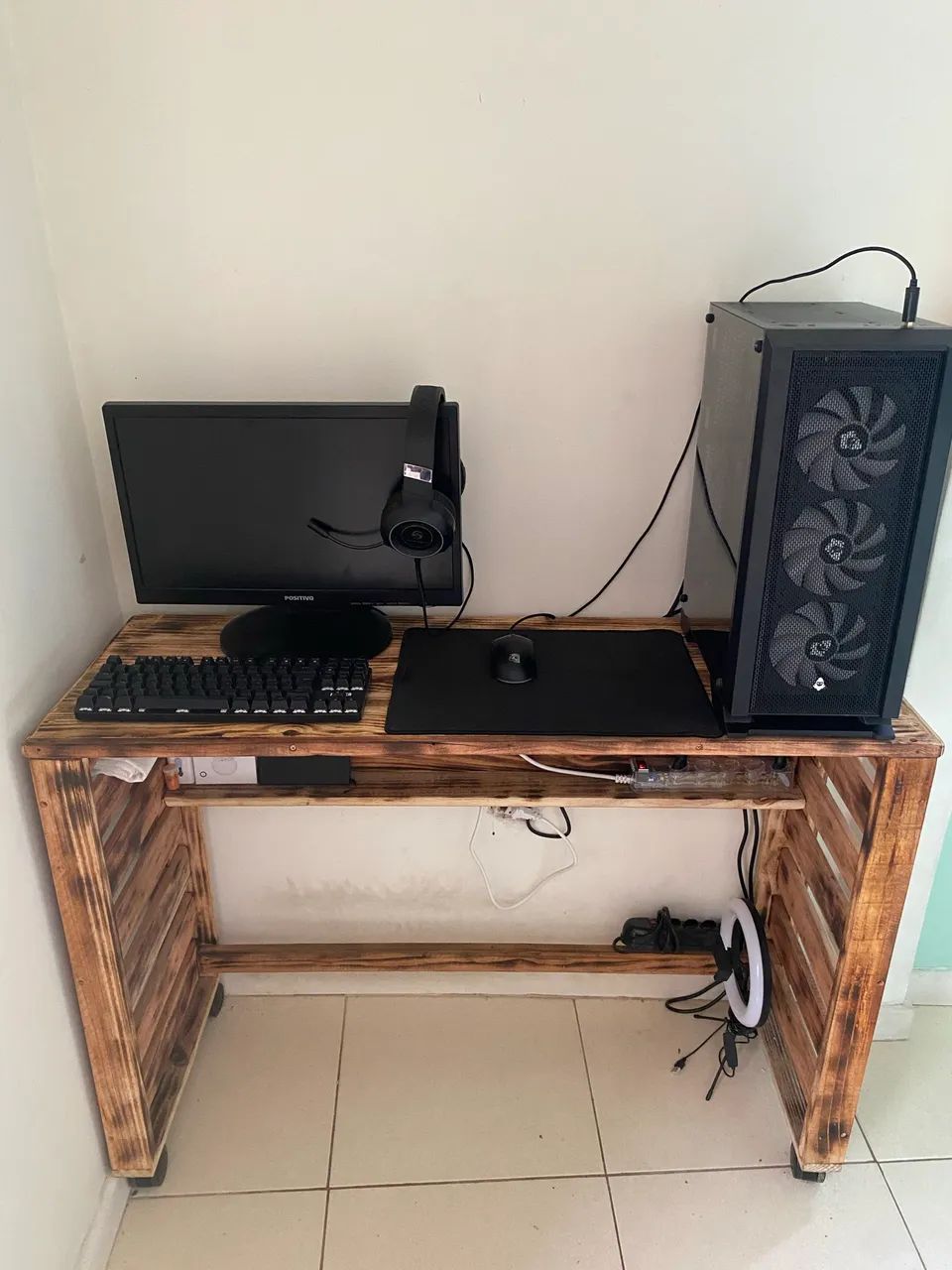 Mesa de madeira rústica 65570169743491120