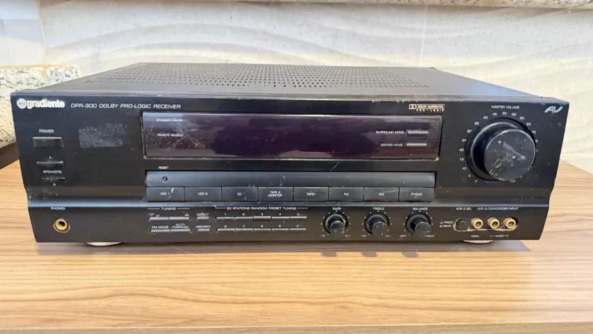 GRADIENTE RECEIVER DPR-300 PARA CONSERTO  
