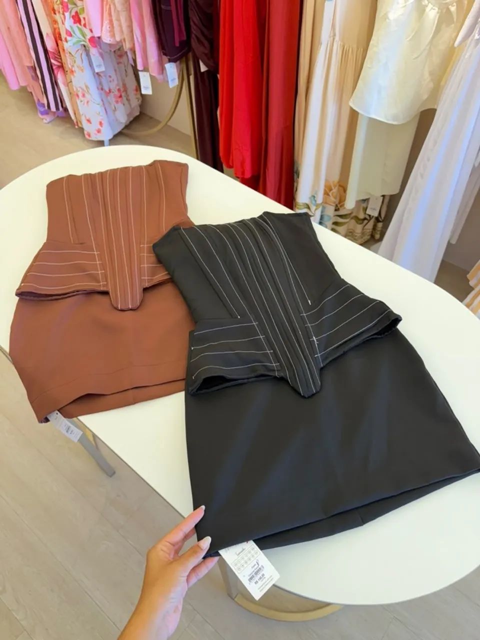 Corselet  e saia