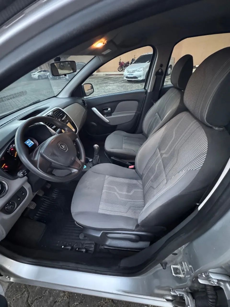 Renault Logan Expression Flex 1.6 16V 4P 2020 - Foto 5