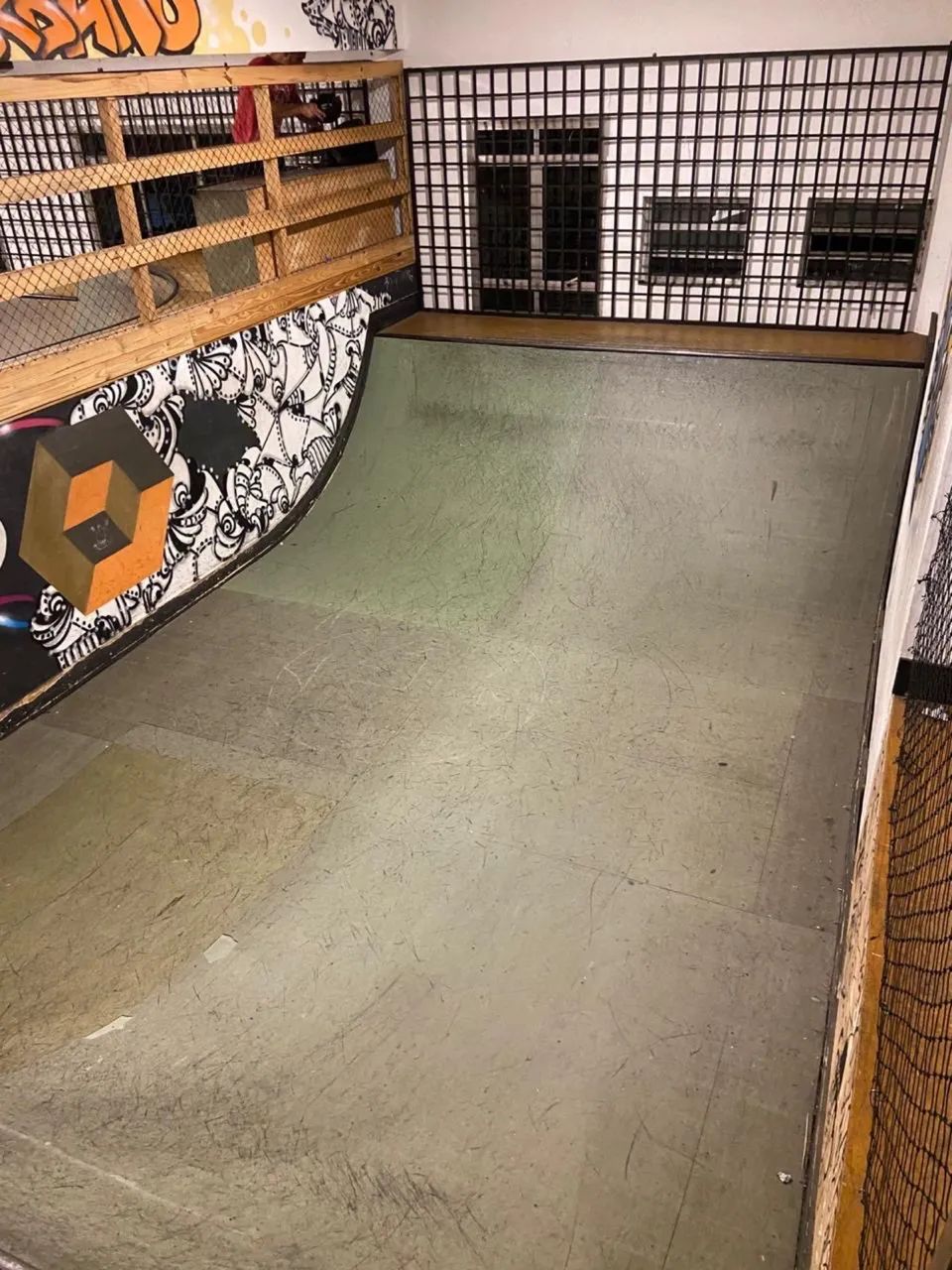 Pista de Skate com Loja e Hamburgueria - Foto 3