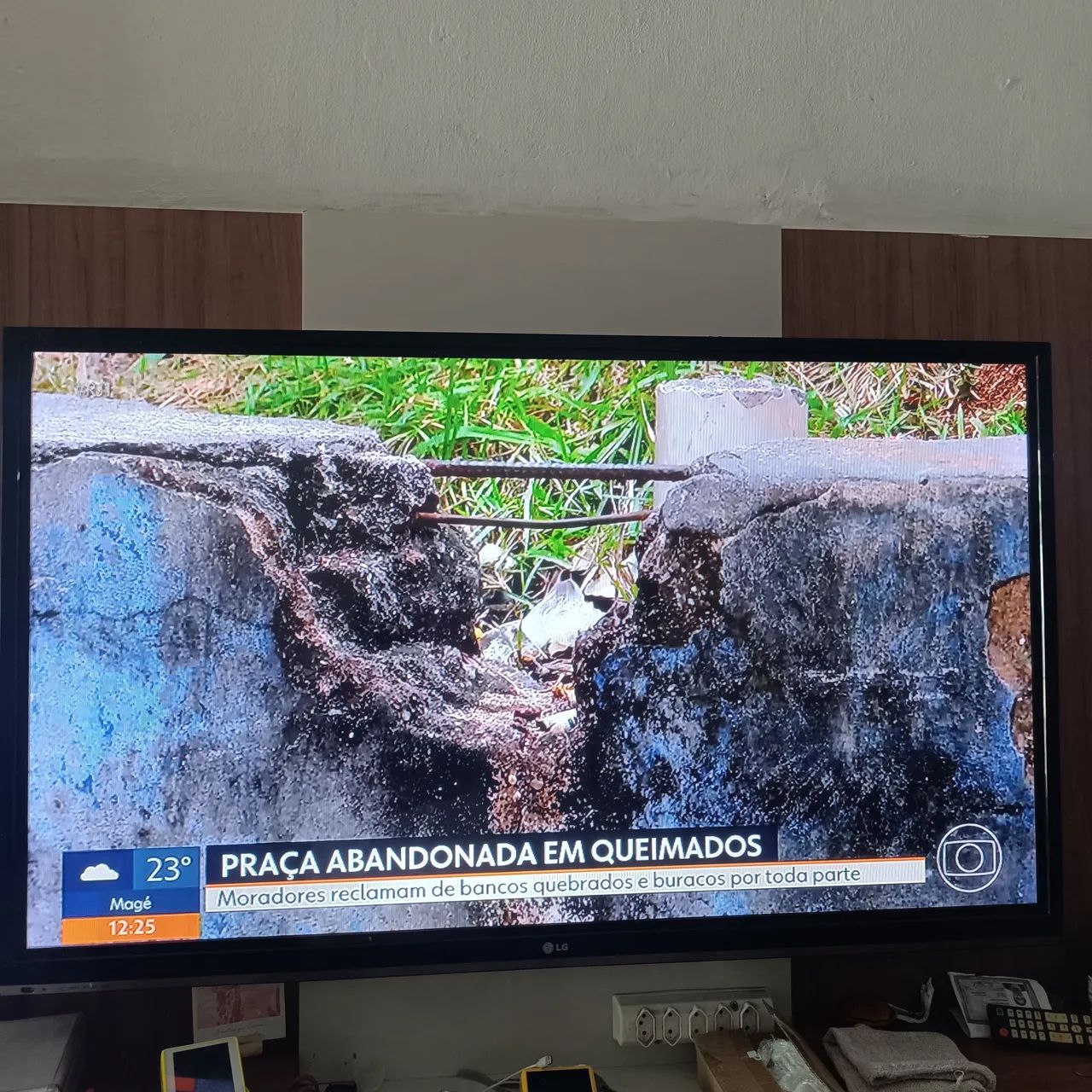 Televisão LG 50" Modelo 50PM4700-SA com Controle - Foto 2
