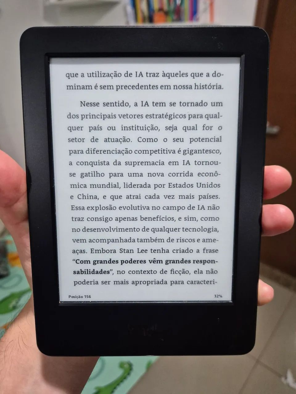 Kindle Geração 7 com capa Magnética  e cabo. Ótimo  estado - Foto 2