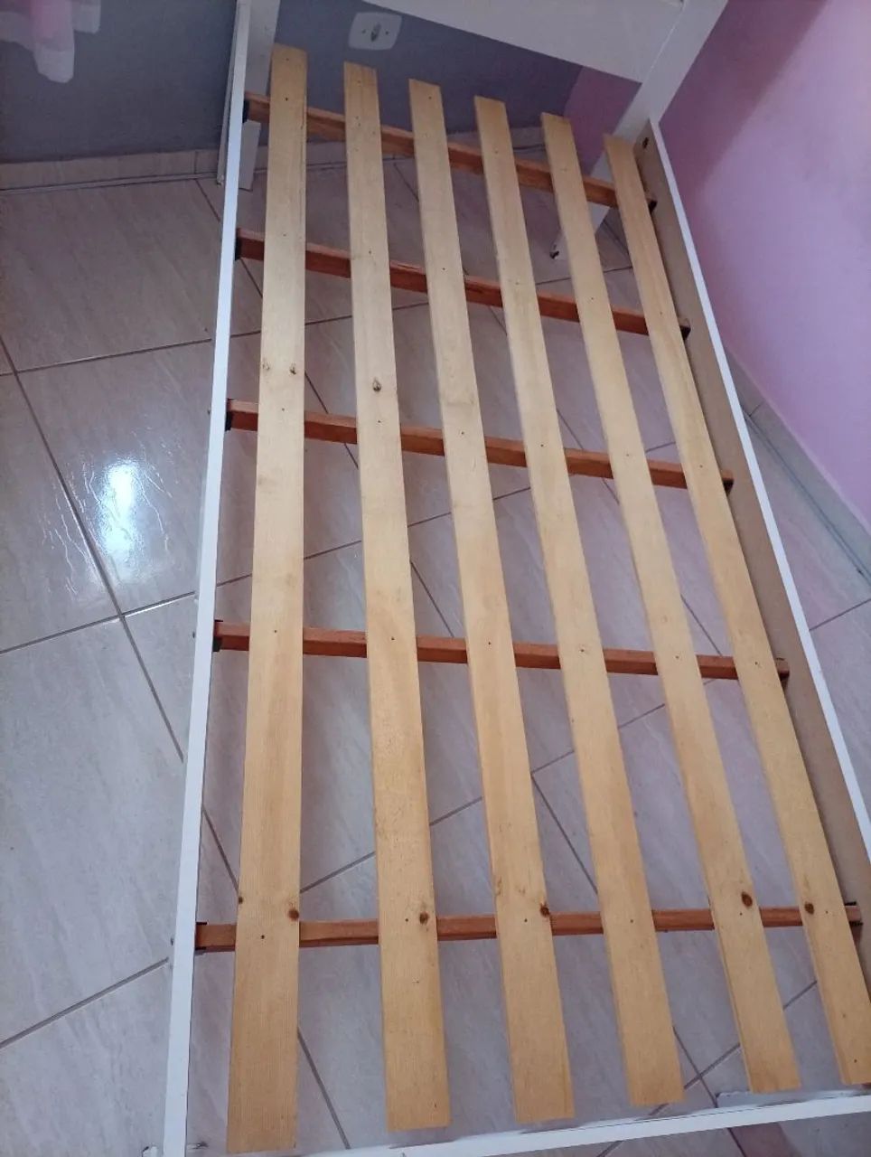 Vende -se cama de solteiro  - Foto 2