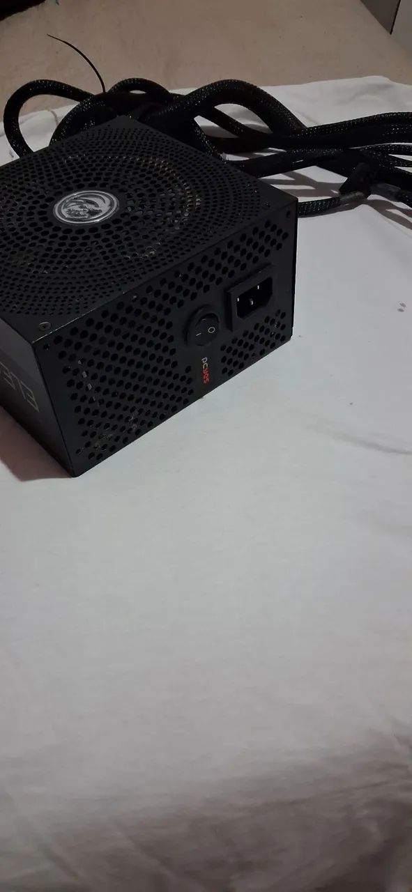Fonte 550w selo bronze
